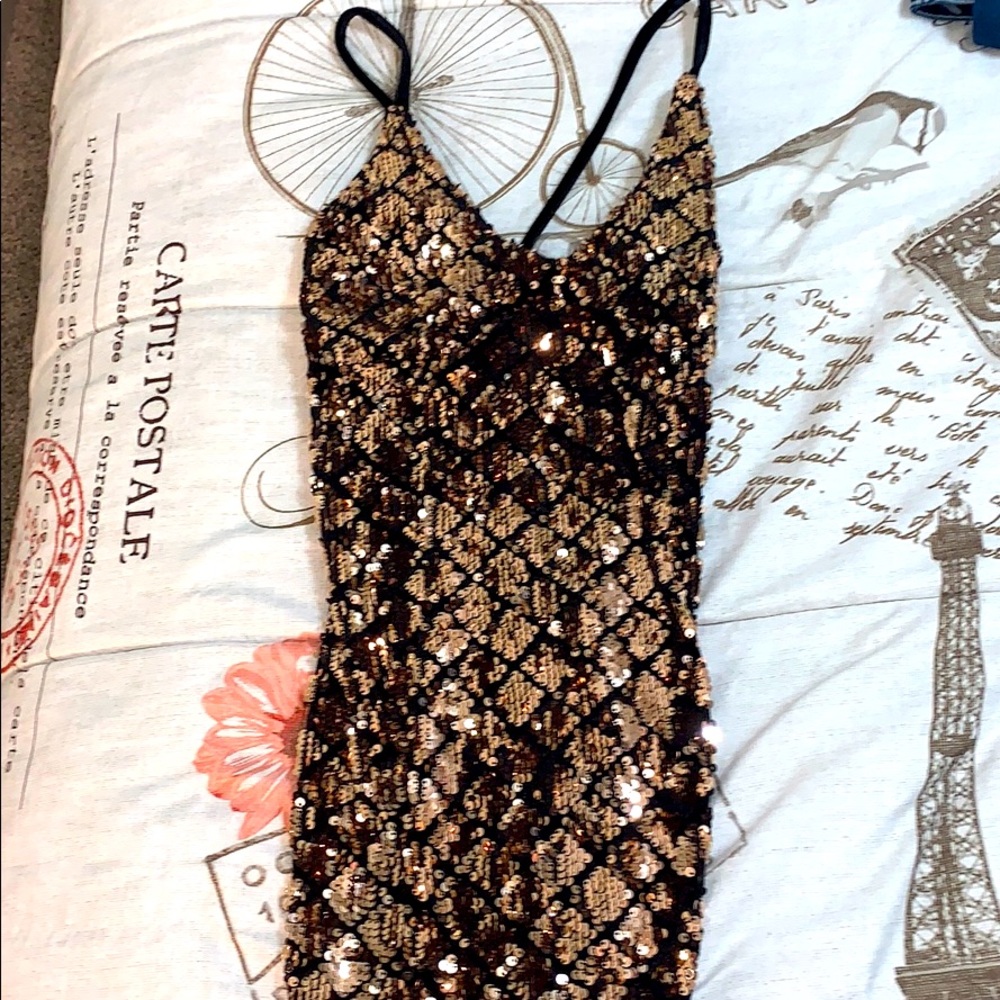 STUDDED & SHINY Cocktail Dress 👗